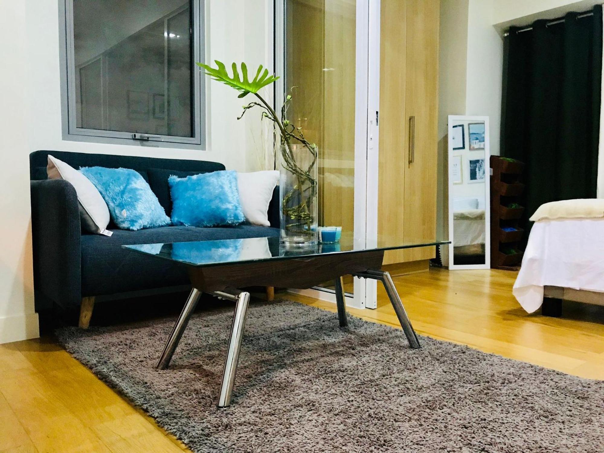 Acqua Private Residence Livingstone Tower Condo Unit With Free Wifi Manila Exterior foto